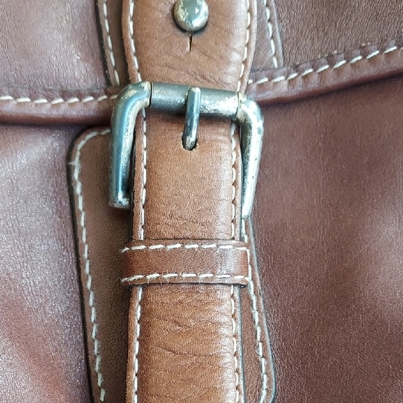 Adrienne Vittadini Vintage Brown Leather Satchel/Messenger Bag, Unisex - Picture 3 of 12